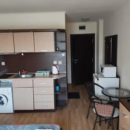 Appartement студия в комплекс афродита 2 *